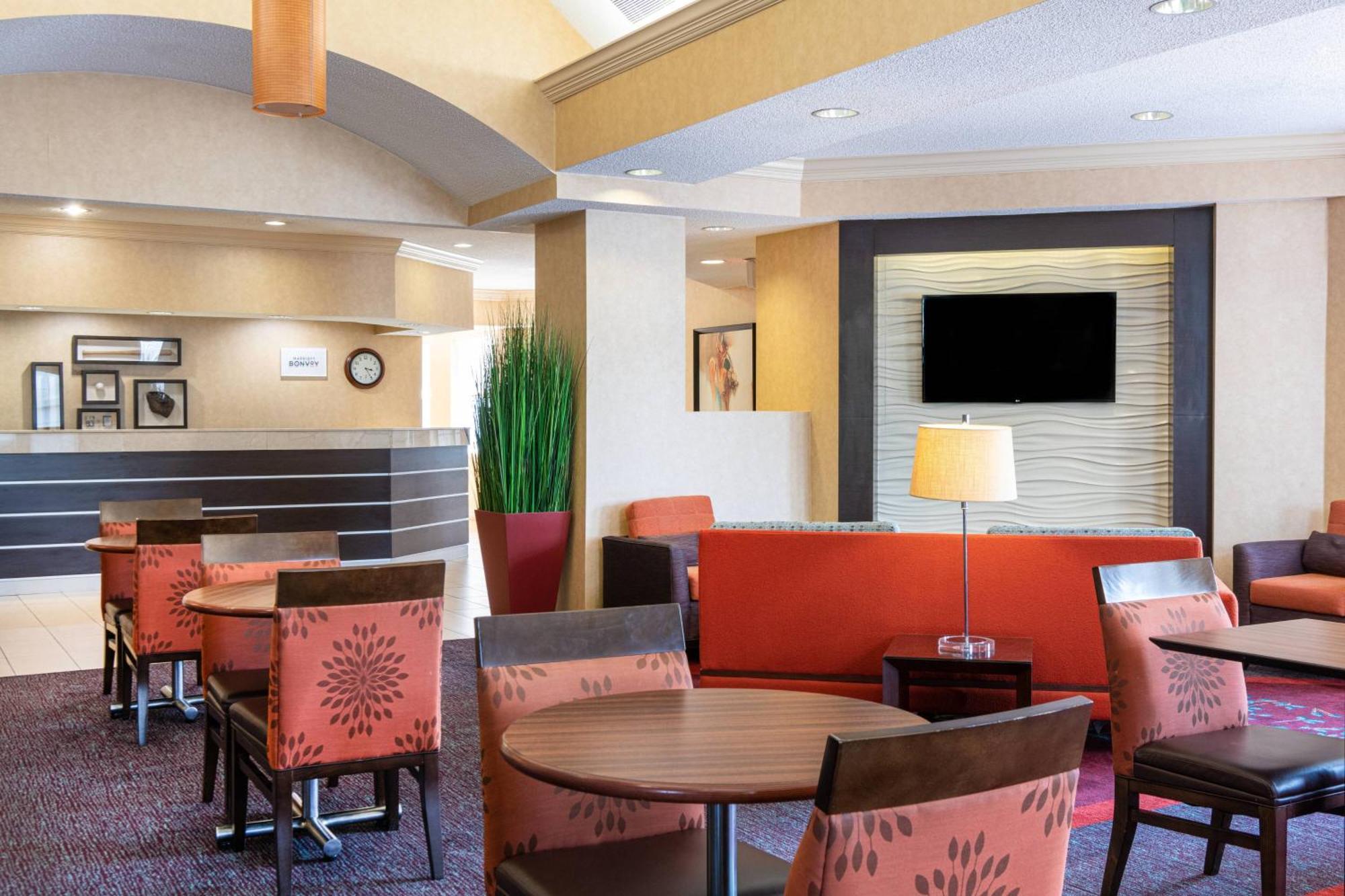 Residence Inn By Marriott Evansville East Exterior photo